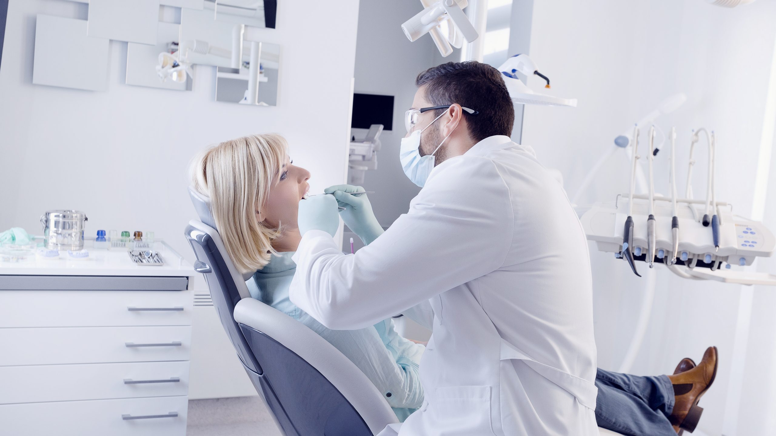 Dentist in Olathe, KS